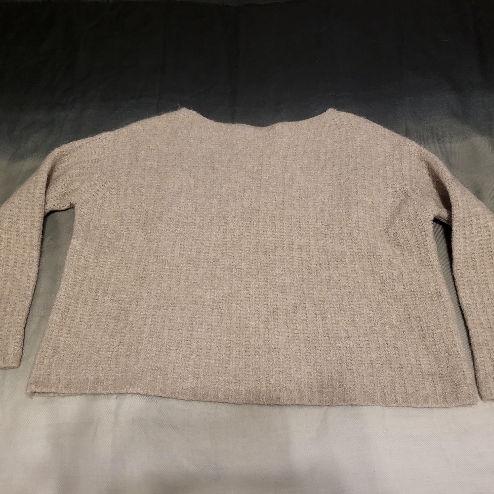 Vince Women's Light Brown Crew Neck Sweater